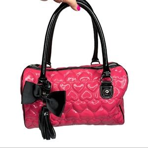 BETSEY JOHNSON Faux Patent Pink Heart Handbag